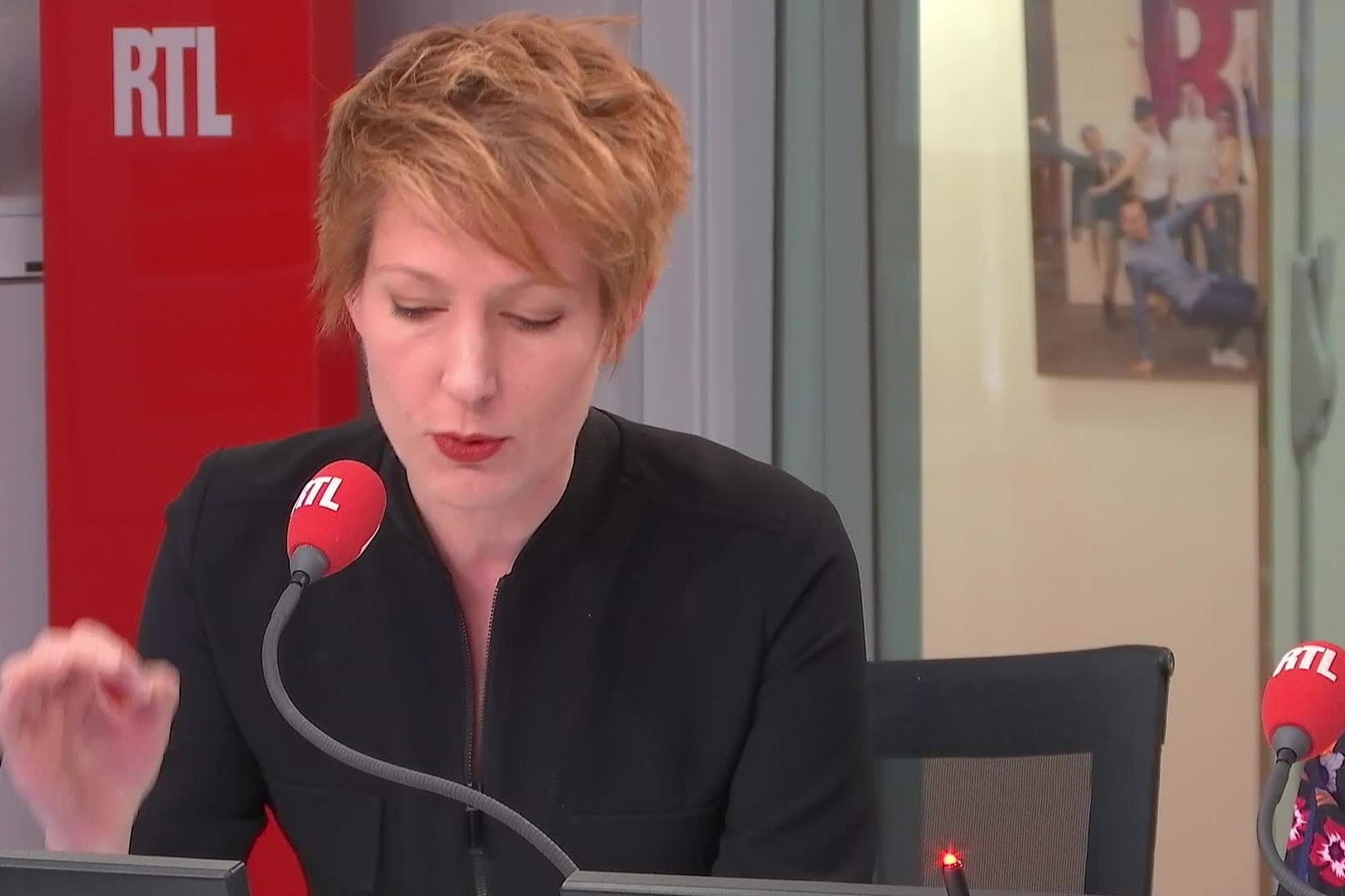 L’ignorance politique et l&rsquo;agression : Natacha Polony face à un défi national inédit
